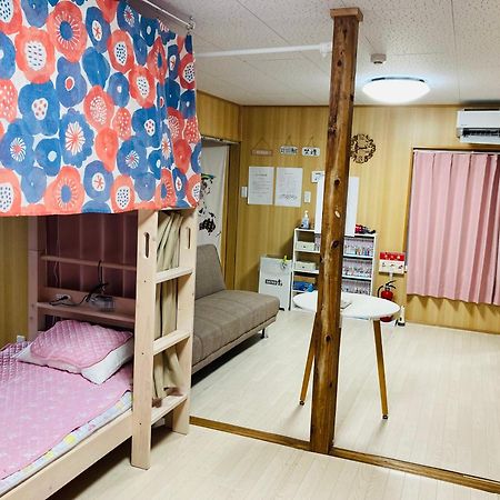Guesthouse Perche Female Only Amami Esterno foto